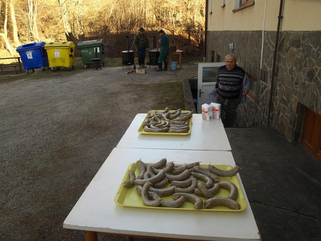 Fotogaléria Silvester 2015 - zabíjačka (9) Silvester 2015 - zabíjačka